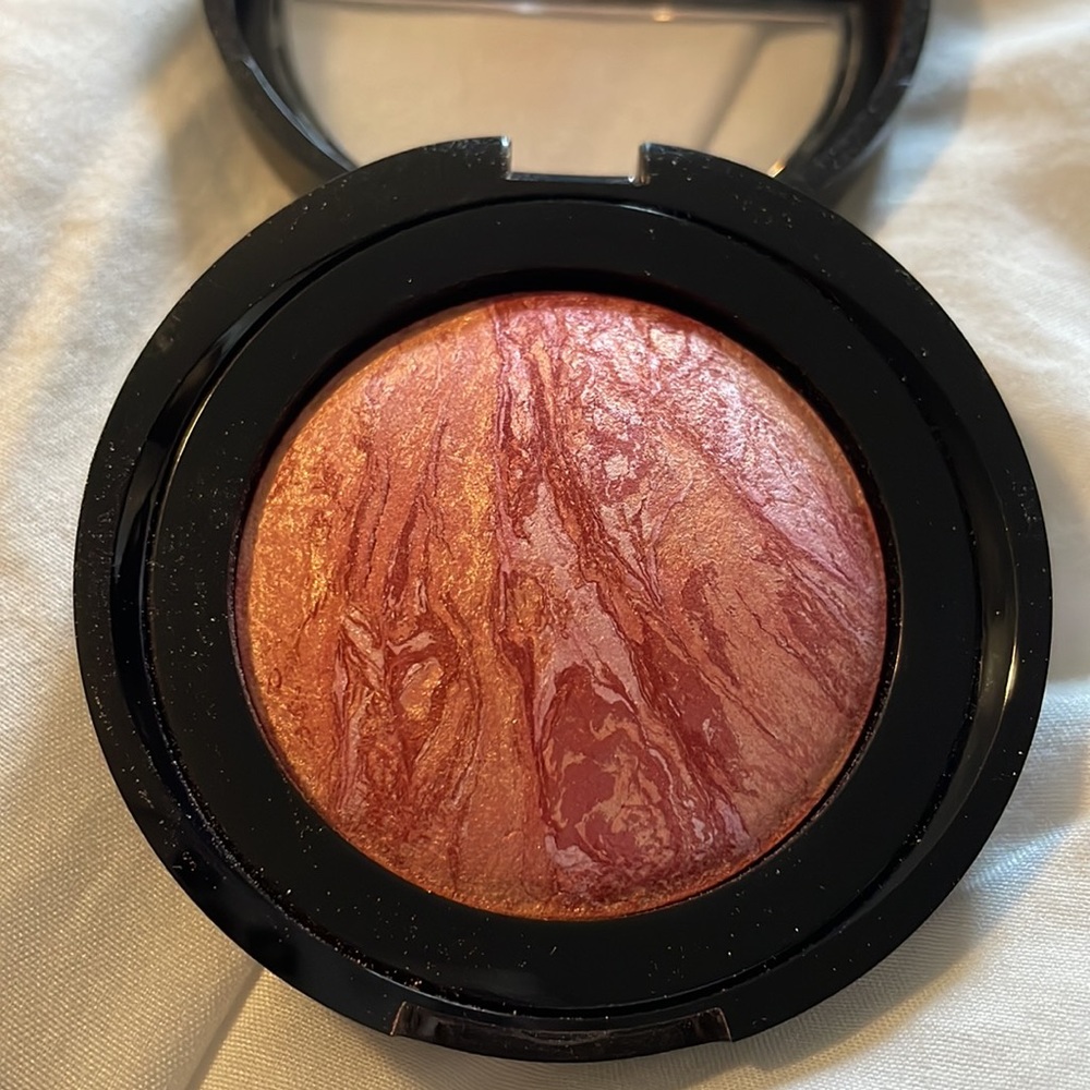 Laura Geller Balance n Brighten Blush